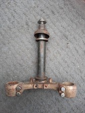 RD250LC/RD350LC  Bottem Yoke
