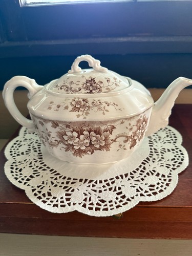 Jhw sons antique teapot - jhw,