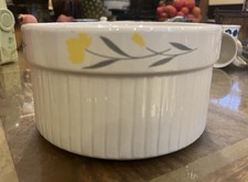 Retro Simpsons Ovenstone Cookware Soufflé Dish. 16.5cm. Yellow Flowers