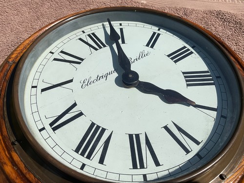 Brillie 1930s oak cased slave - brillie,