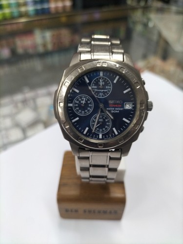 Seiko titanium v657 blue dial - titanium,