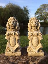 STONE GARDEN PAIR OF ARMORIAL LION ORNAMENTS / FINIALS / PIERS PIER CAPS🦁🦁