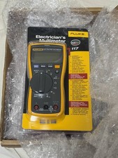 Fluke 117 True RMS Multimeter