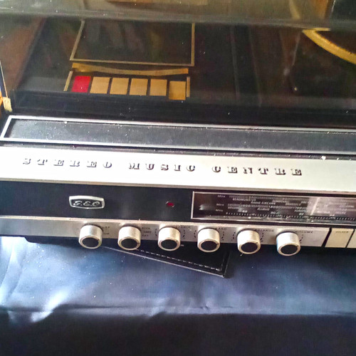 Stereo music centre - b.c.c.,