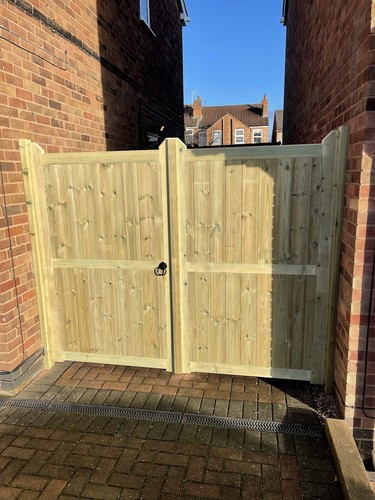 Pressure treated tanalised - pressure,
