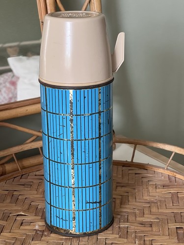 Vintage retro thermos flask - vintage/retro,