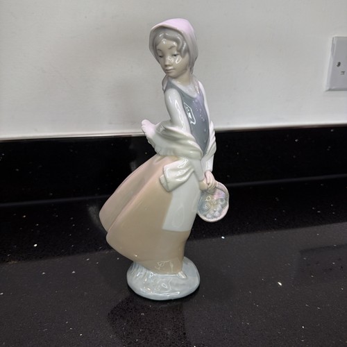 Nao lladro porcelain - nao,