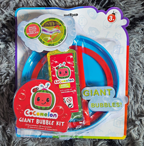 Cocomelon giant bubble kit - cocomelon,