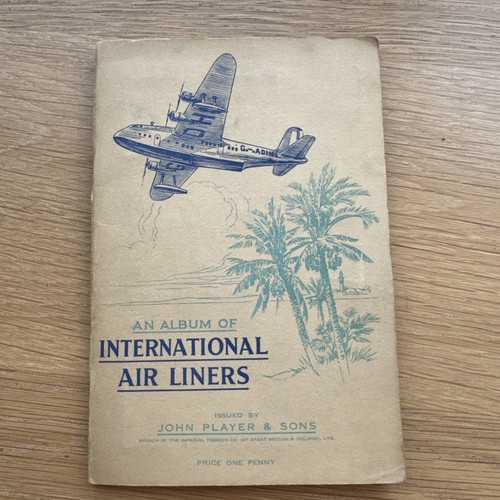 Cigarette cards book album - an,