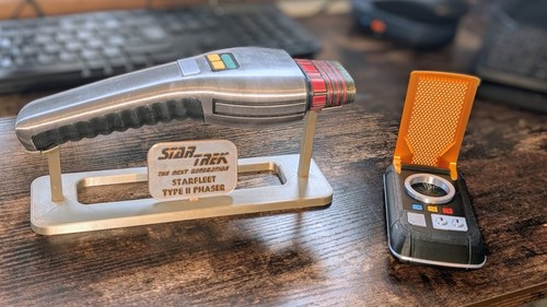 Star trek next generation type - star,