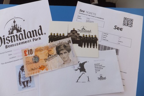 Banksy signed tenner - , &