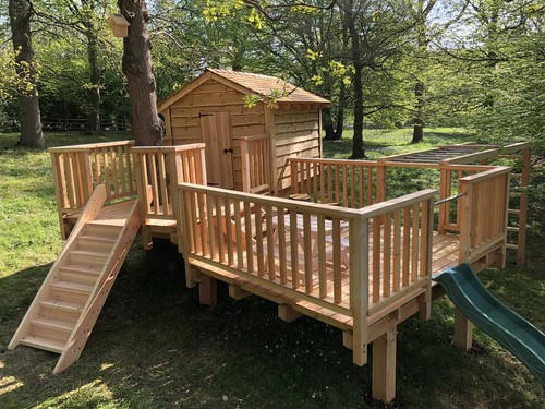 Kids garden playhouse - garden,