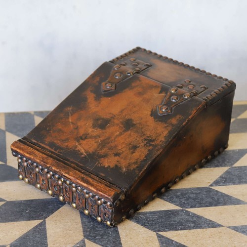 Leather bound desk - leather‑bound, tidy