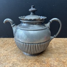 Royals Self Pouring Tea Pot