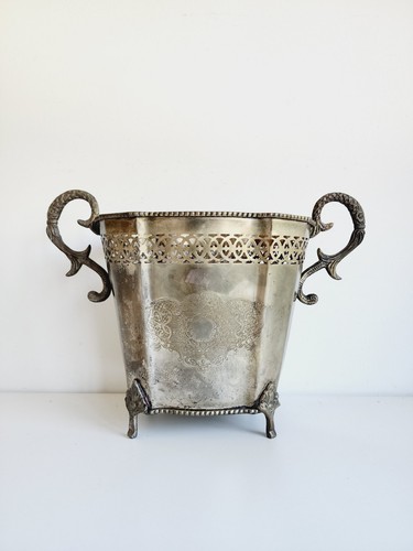 Vintage patinaed champagne - vintage,