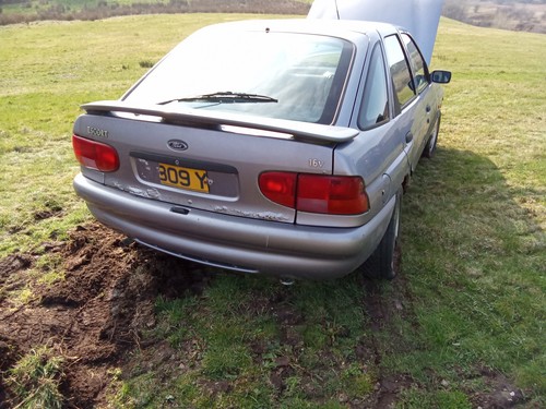1998 ford escort s rear - 6,