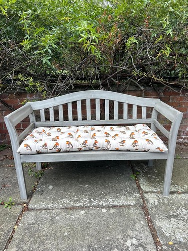 Robin bird beige bench seat - bird,