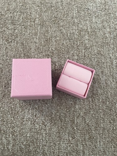 Genuine swarovski empty - genuine, box