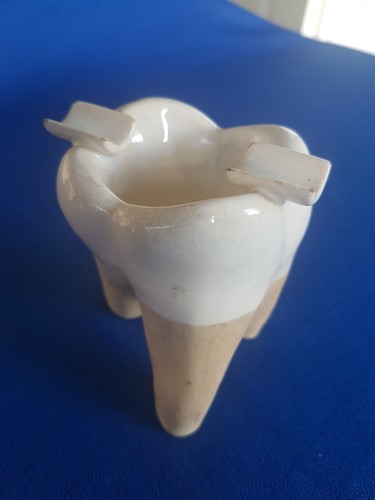 Vintage ceramic tooth shaped