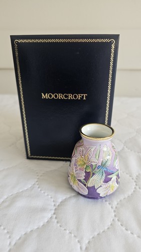 Moorcroft enamel lillie and - moorcroft,