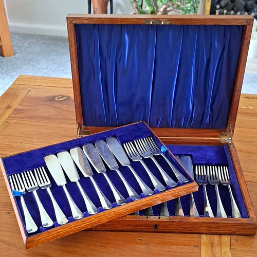 24pc silver plate - plate, cutlery
