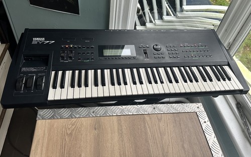 Yamaha sy77 synthesizer - yamaha,