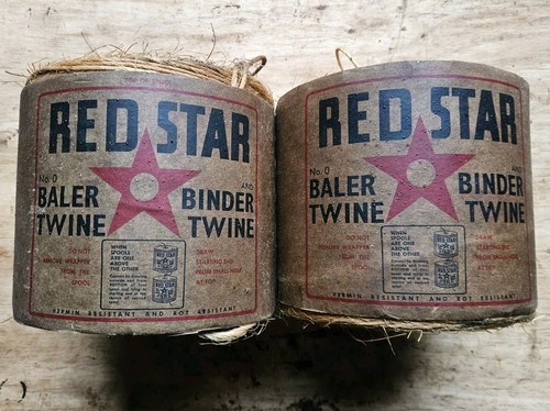 Bobins rolls vintage - vintage, red