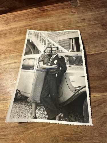 Antique citroen traction photo - traction,
