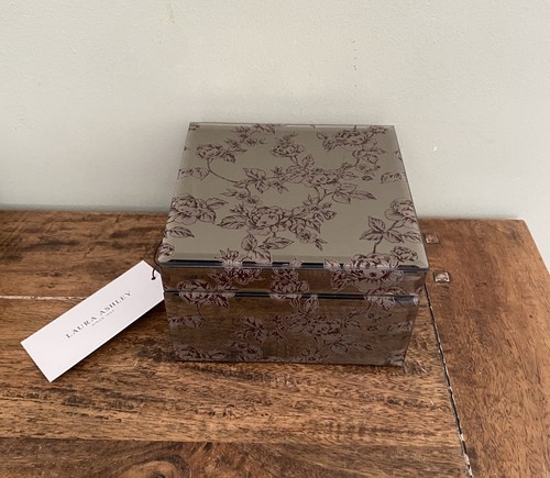 Laura ashley jewellery box - jewellery,