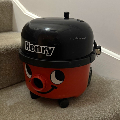 Numatic henry vacuum - , cleaner