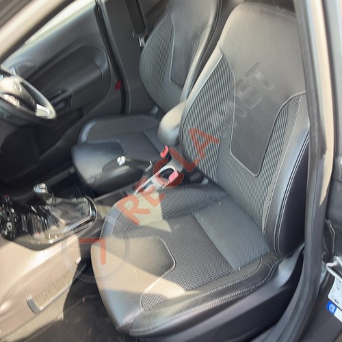 Ford fiesta titanium mk7 - titanium,
