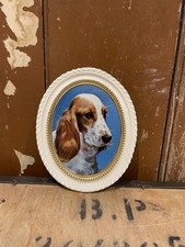 A Madryn Miniature Oval