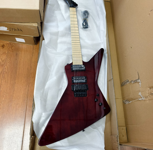 Wine red explorer - red, electric