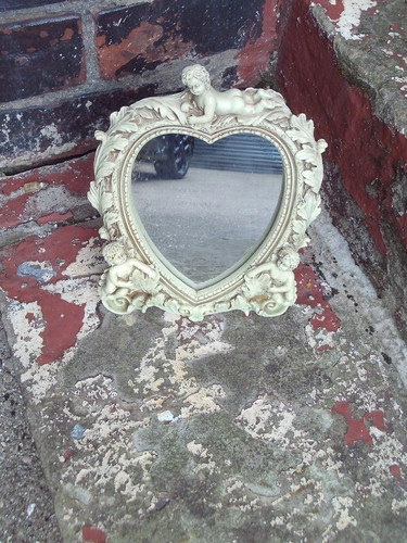 Cream coloured mirror with - cream,