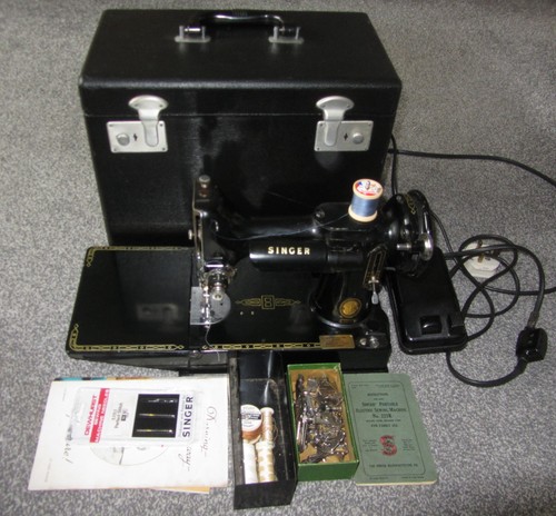 Iconic singer 221k - singer,