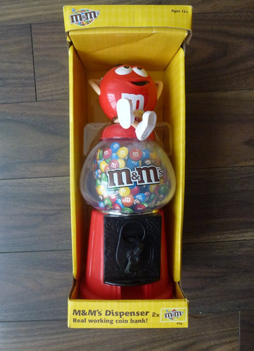Red relaxing candy - m&m,