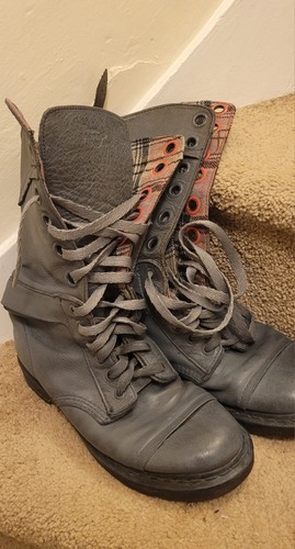 Martens docs triumph - martens, mid