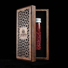 {HIGH QAULITY ORGANIC SAFFRON