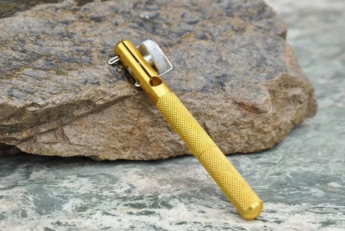 Gold hook tying - hook, tyer