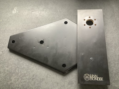 Linn sub chassis - sub-chassis, and