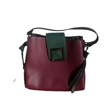 Bessie London Handbag In A