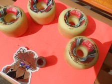 POWELL PERALTA BOMBERS