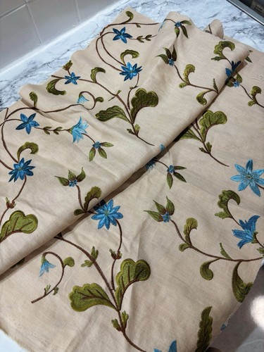 Large embroidered fabric - embroidered,