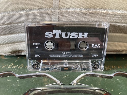 Fly ray keith stush - fly, @
