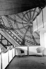 end-58 R100 Airship Promenade