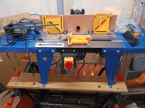 Workzone router table - workzone, table,router