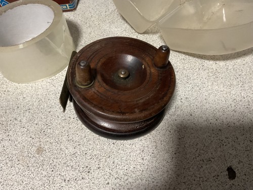 Vintage wooden centre pin - vintage,