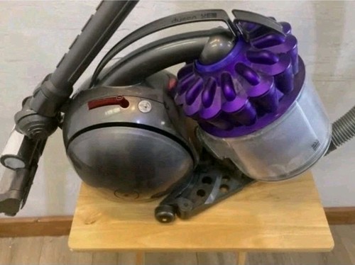 Dyson cylinder pull along - pull,