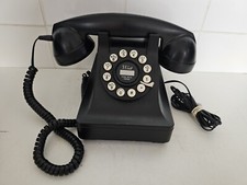 Wild & Wolf 302 Desk Phone