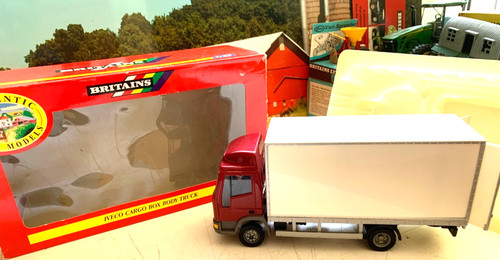 Britains farm ford - farm.1:32.,